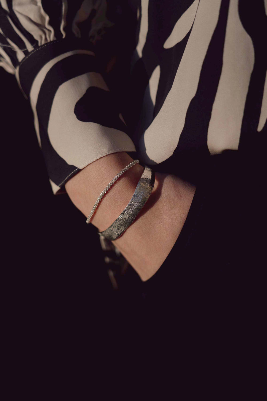 Voyage Bangle